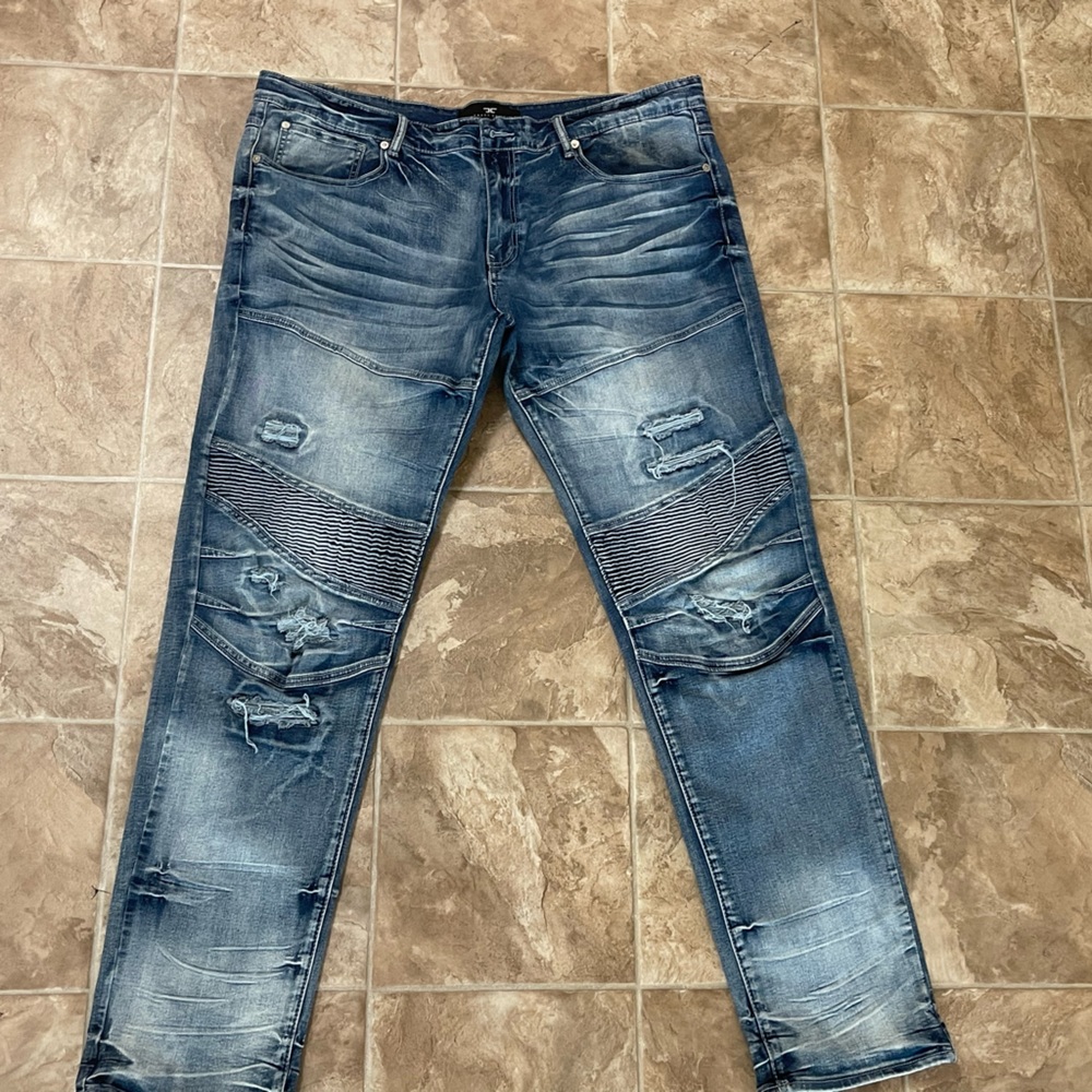 Relaxed Denims
